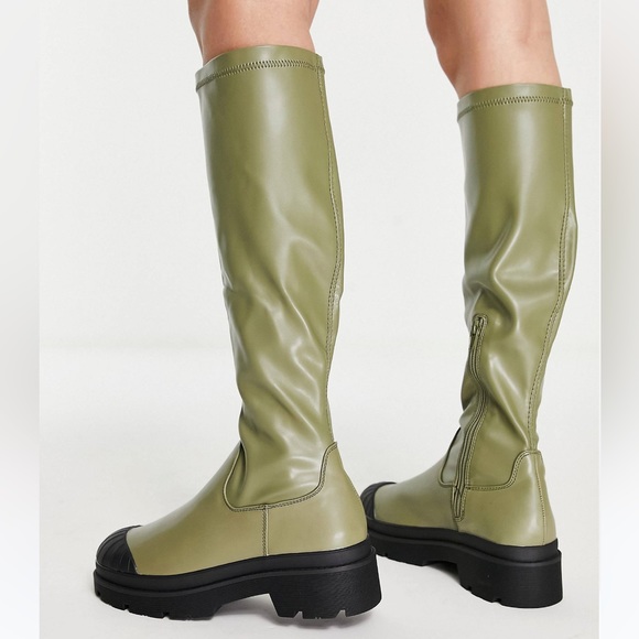 Public Desire “Recognize Boot” In Khaki - UK8/US10 - Brand New - Picture 2 of 3